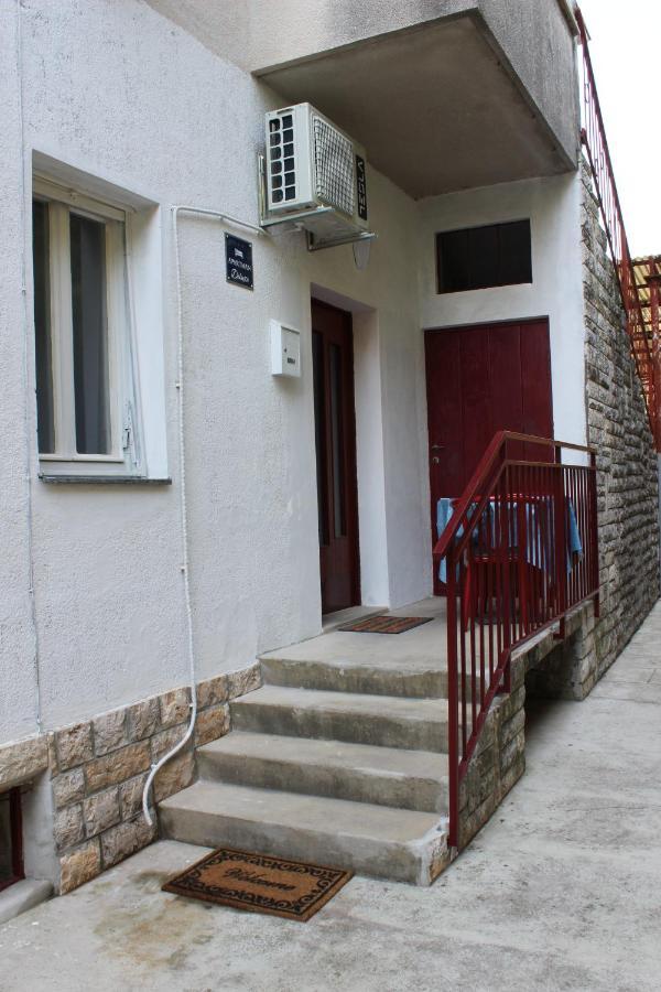 Apartment Mis Floura Rijeka Exterior photo